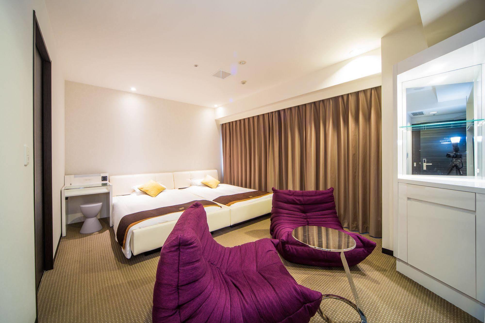 The Royal Park Canvas 4*
